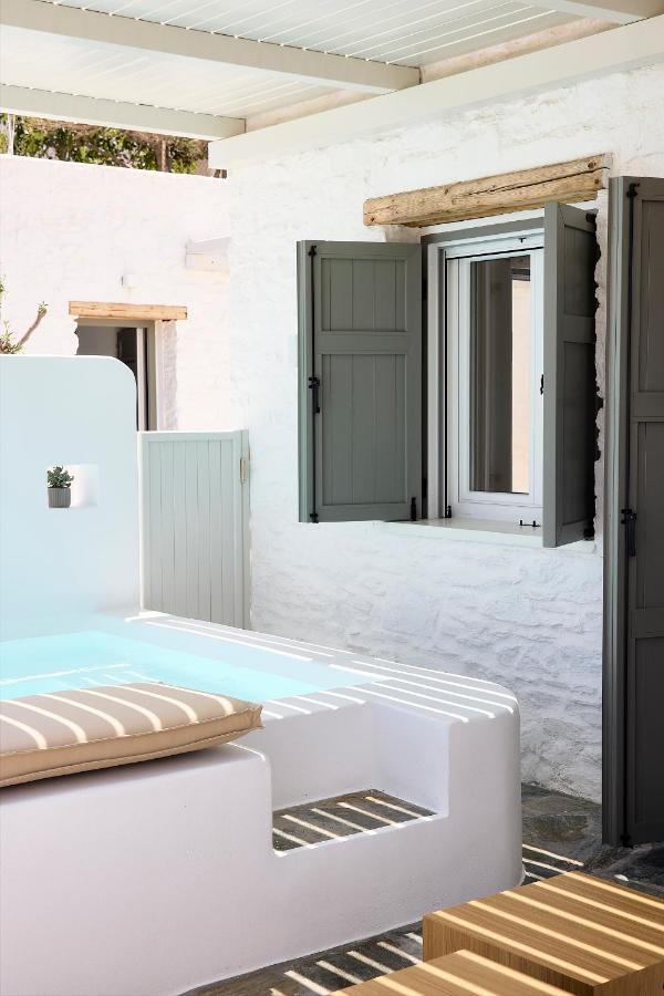 Wise Luxury Suites Kíthnos Exteriör bild
